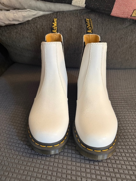 Dr. Martens Shoes - Doc Martens Chelsea Boot White, W Size 10